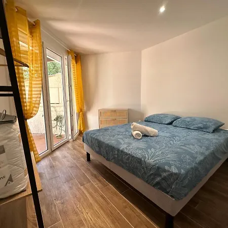 ヴィラ Bas De Climatise Et Wifi 2 Pour 4 Personnes Et Petite Vue Pietrosella